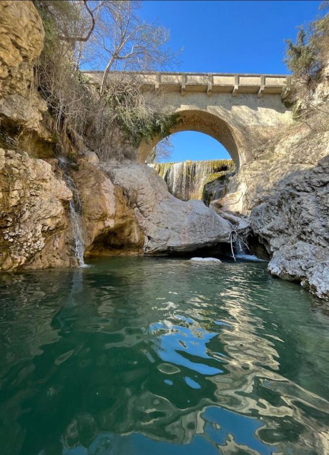 Sous Les Etoiles En Provence, Gite Les Grands Chenes Lurs Exterior photo