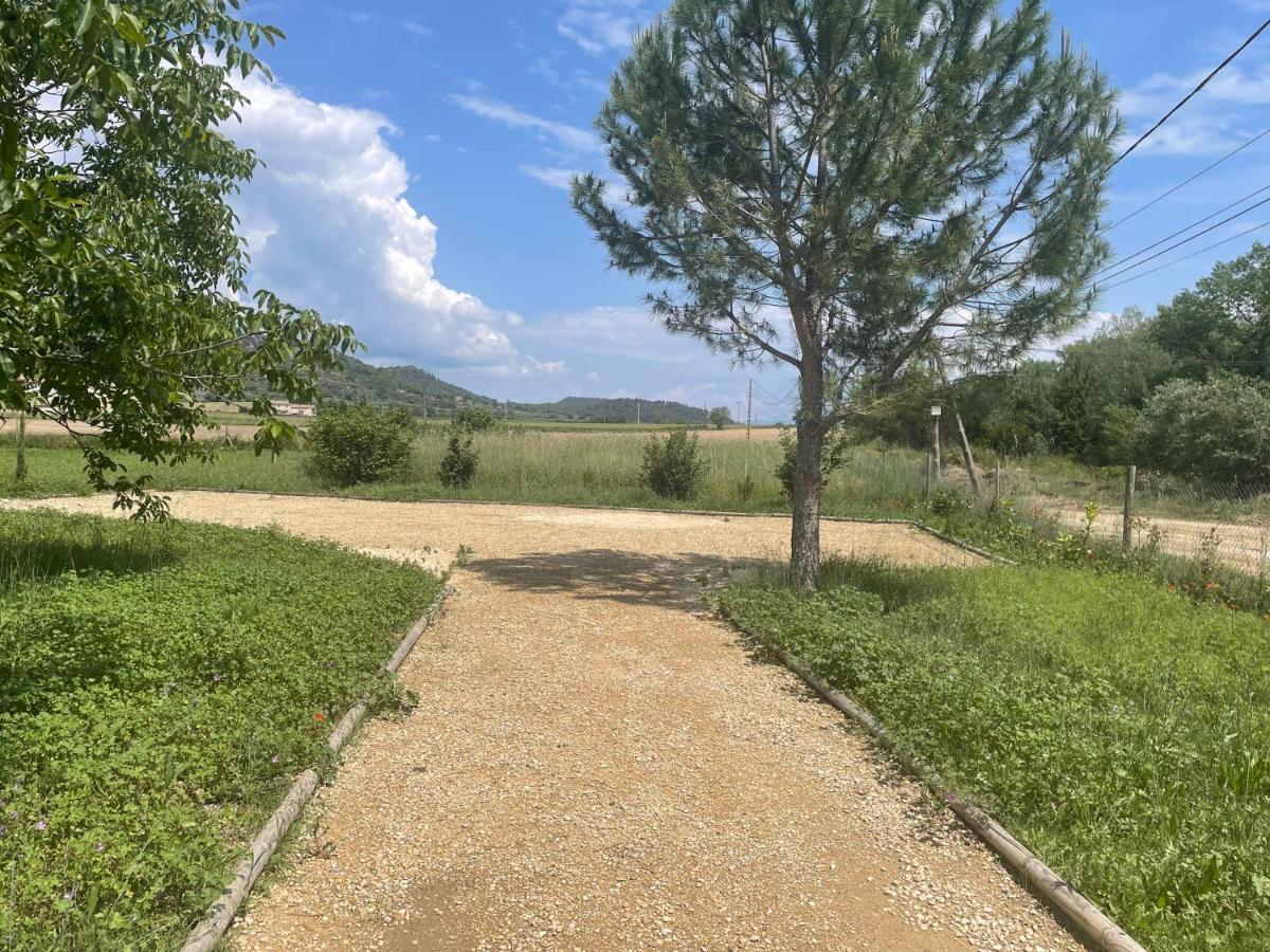 Sous Les Etoiles En Provence, Gite Les Grands Chenes Lurs Exterior photo